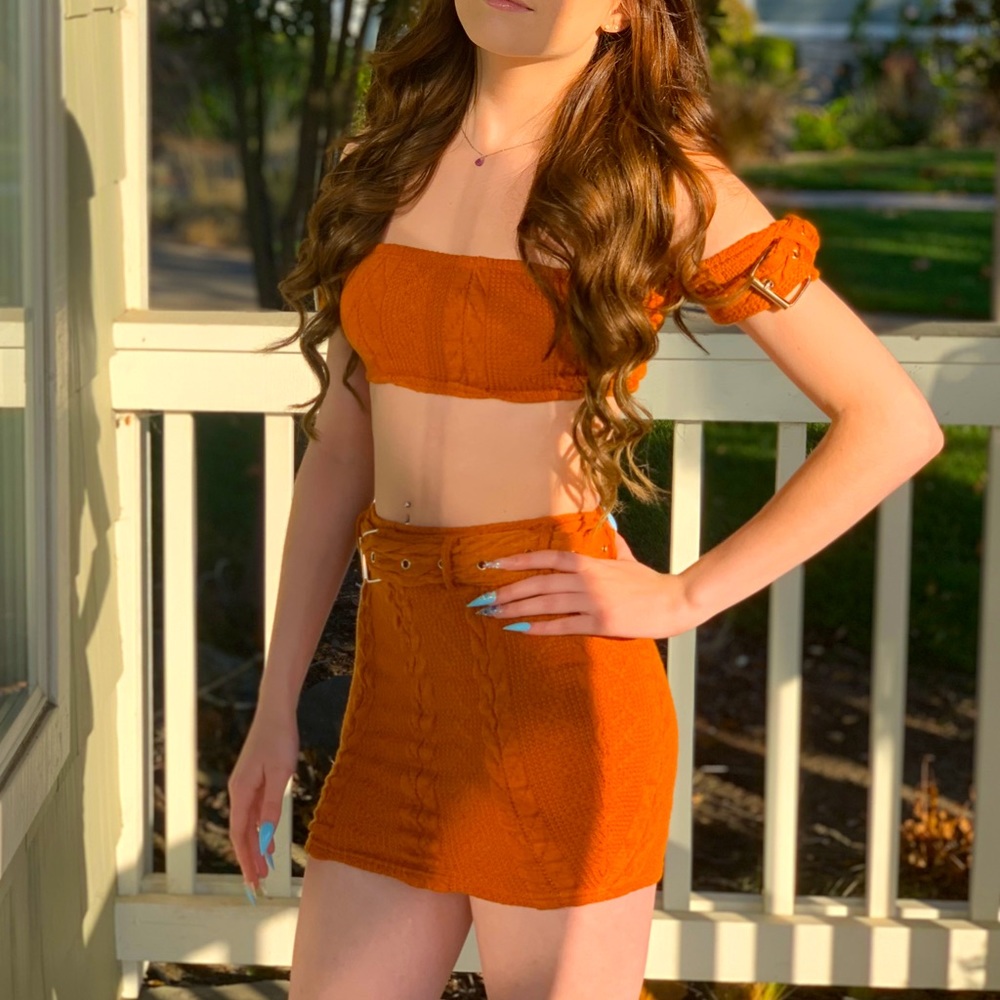 Two piece skirt& top set